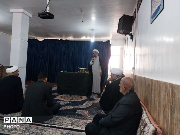دیدار جمعی از فرهنگیان شهرستان باخرز با امام جمعه شهرستان