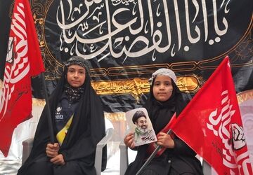 تجلی همدلی دانش‌آموزان یزدی در «موکب جاماندگان» نجف‌آباد