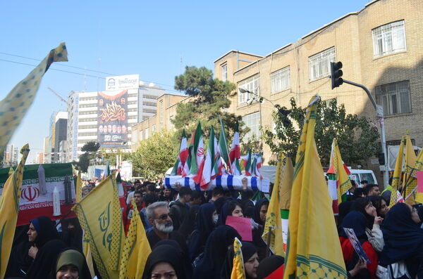 راهپیمائی باشکوه 13 آبان در تهران