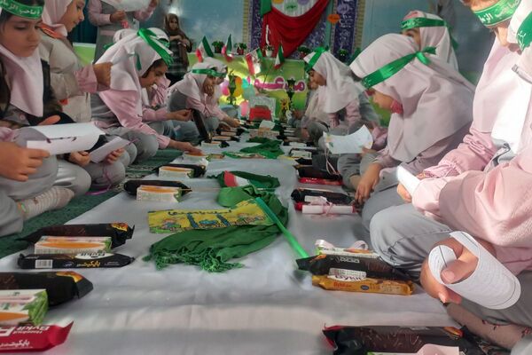 جشن مهدوی کلاس دومی‌های دبستان شهید جواد سرافراز