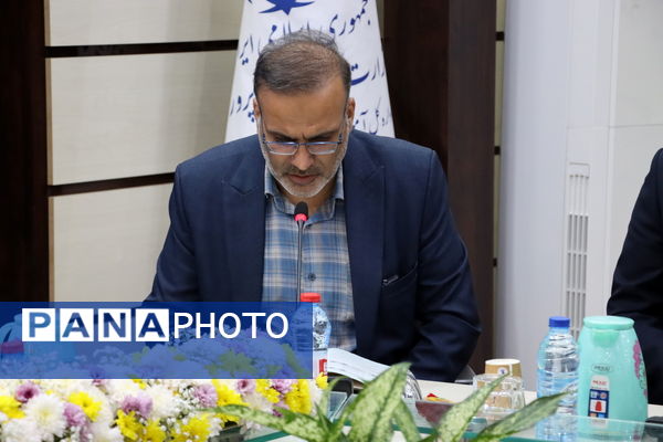 تجلیل از بانوان شاغل اداره‌کل آموزش و پرورش استان بوشهر