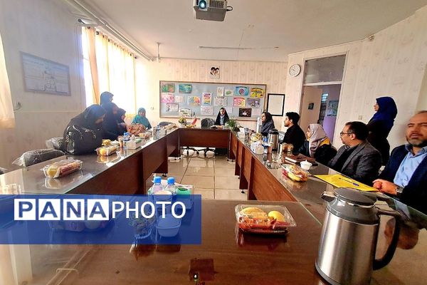 افتتاح سایت رایانه در مدرسه دخترانه موعود ملارد