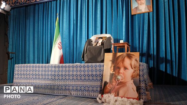 رواق کشور دوست، نزدیک ترین مکان به مقتل رهبر شهید