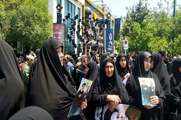 وداع تاریخی مشهدی‌ها با خادم‌الرضا؛ شهید جمهور