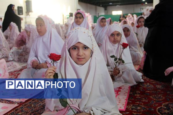 آغاز فصل بندگی در فضای شور و معنویت