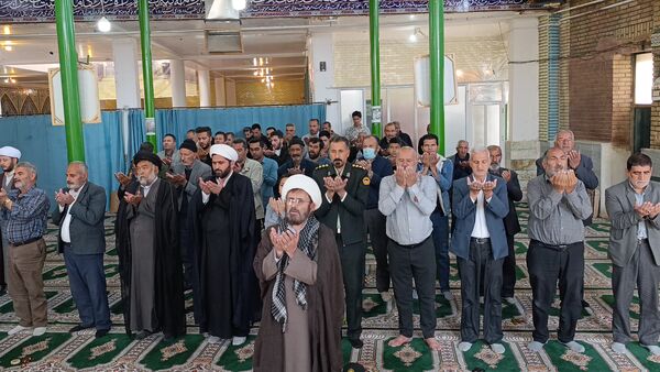 نماز عبادی سیاسی جمعه این هفته شهر سفیددشت 