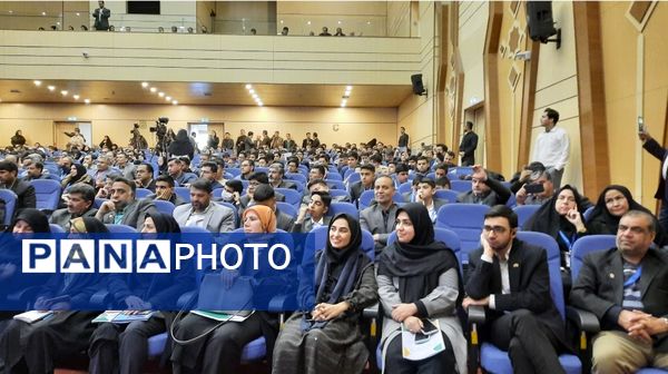  اختتامیه دهمین جشنواره کشوری نوجوان خوارزمی در مشهد