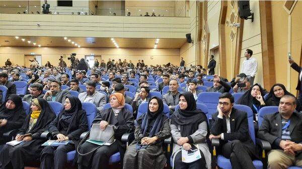  اختتامیه دهمین جشنواره کشوری نوجوان خوارزمی در مشهد