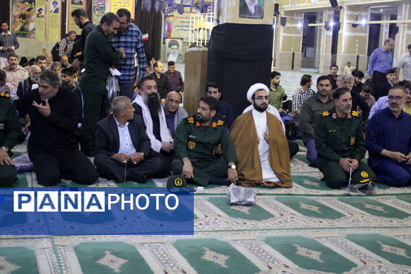 شور و شعور زائران در راه مرقد نورانی امام خمینی (ره)