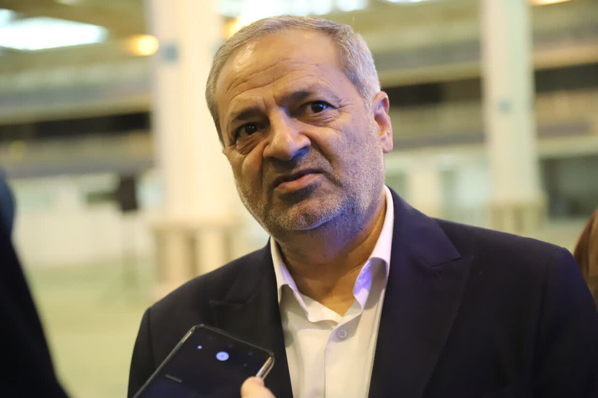 تحقق آرامش و سعادت انسان در گرو انس با قرآن کریم و اقامه نماز است