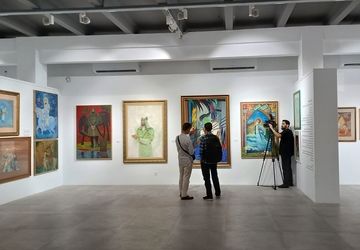 نقاشی و نگارگری عاشورایی در «به بلندای تاریخ» قاب شد/ روایاتی از سینمایی‌ها و تئاتری‌ها