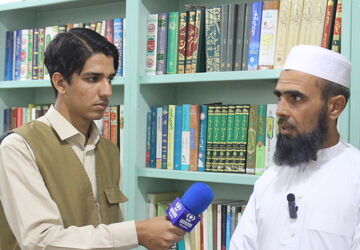 انتقاد مربی اهل شهرستان درمیان از برگزاری غیرحضوری مسابقات قرآن دانش‌آموزی