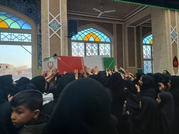 استقبال از شهید گمنام در مسجد امام حسین مجتبی (ع) محله سید میرزا