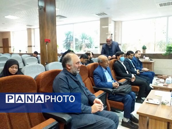 جلسه توجیهی راهبران و ناظران اقامه نماز مدارس مشهد مقدس