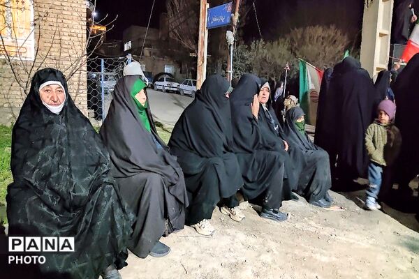 شیعه امام خود را تنها نمی گذارد 