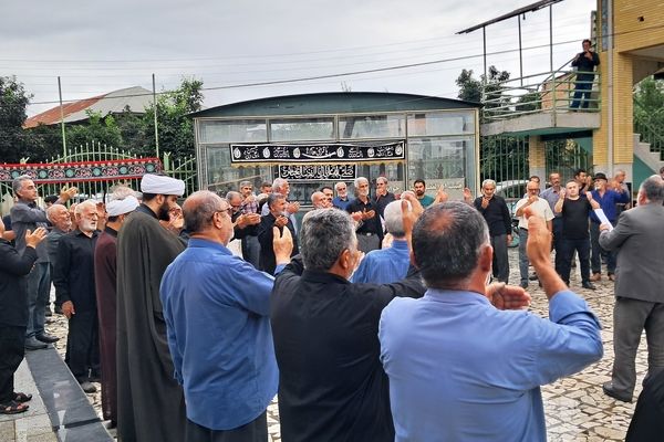 پیاده‌روی جاماندگان اربعین در قائمشهر 