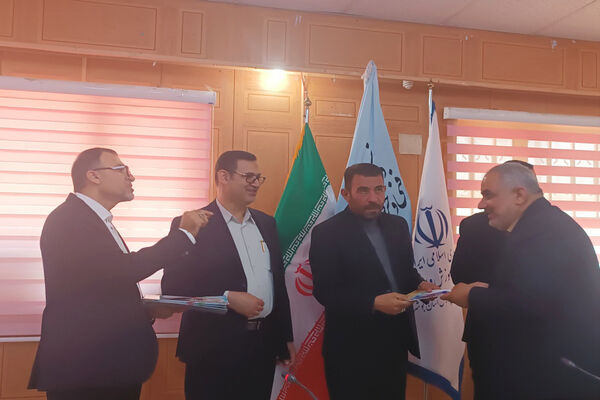  نشست هم‌اندیشی تخصصی مدیران آموزش و پرورش مناطق ۱۸ گانه و دانشگاه فنی و حرفه‌ای استان بوشهر 
