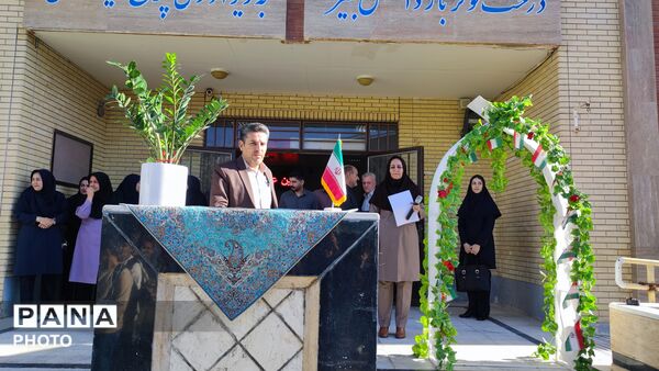 جشن روز اول مهر در مدرسه پسرانه شهدای فرهنگی شیروان