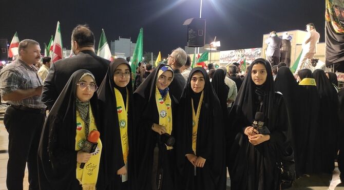 شکوه تجلی بیعت فرهنگیان قم با ولایت 