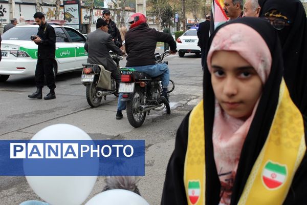 حضور مردم آمل در راهپیمایی روز قدس