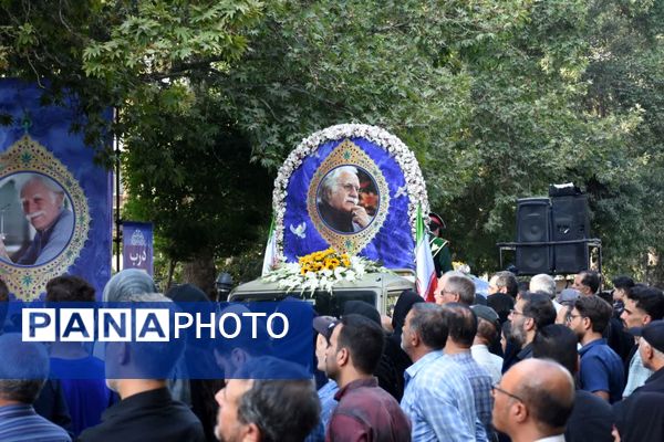 مراسم تشییع پیکر استاد فرشچیان