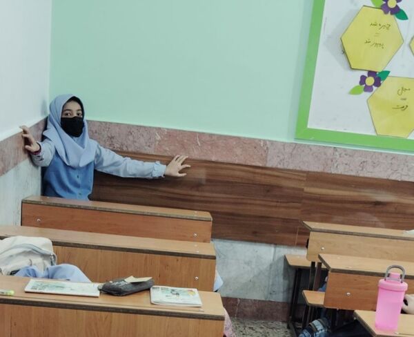 مانور زلزله در دبستان هیأت امنایی دخترانه بهار دانش 