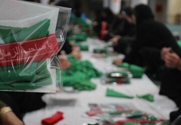 بسته‌بندی لباس همایش شیرخوارگان حسینی زنجان