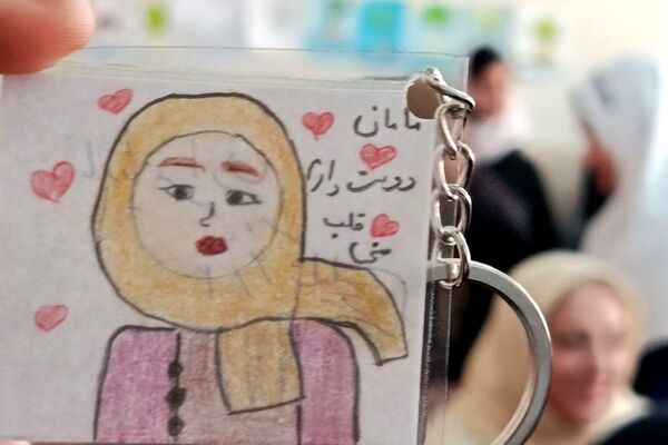 جشن ولادت بانوی دو عالم در دبستان وحیدکیهانی 