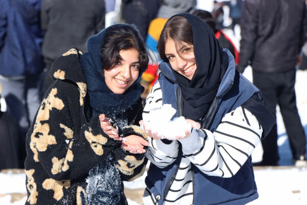 نشاط زمستانی در پیست «سخوید» یزد