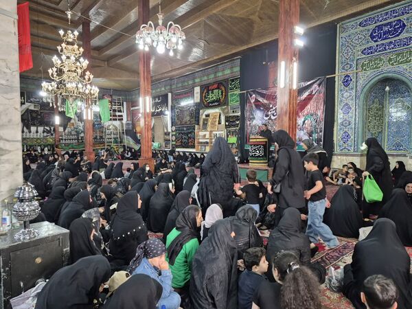 مراسم شیرخوارگان حسینی در بلده