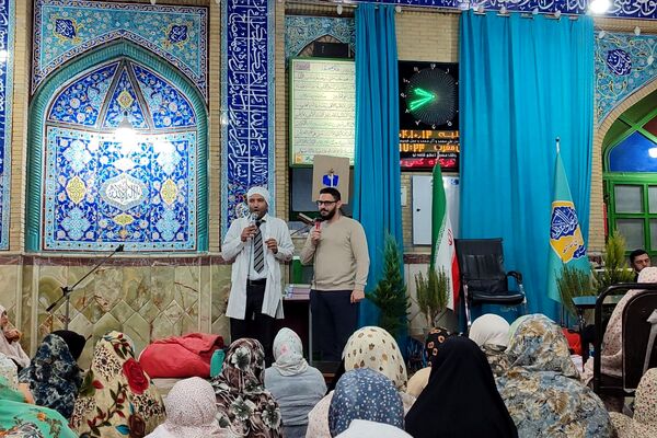 اعتکاف دانش‌آموزی مسجد اعظم قلعه‌نو