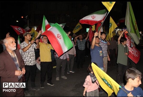 از ندای «الله‌اکبر» تا فریاد وفاداری در فلکه سوم خزانه، یک‌صدا علیه ضد ولایت فقیه