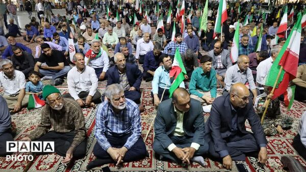 اجتماع معلمان قهرمان در حسینیه امیرچخماق یزد