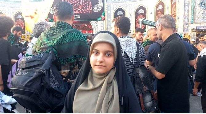 دانش‌آموزان با عشق امام حسین (ع) در گرمای شدید کربلا