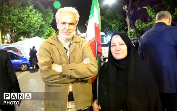 حضور مدیرکل آموزش و پرورش آذربایجان شرقی در هشتادوهشتمین تجمع شبانه‌روزی میدان ساعت