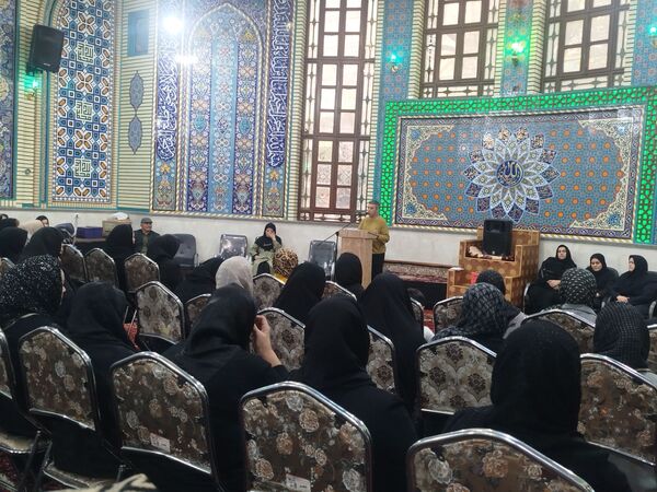 برگزاری انتخابات انجمن اولیا و مربیان دبیرستان هیات امنایی معراج در مسجد باغمیشه اردبیل