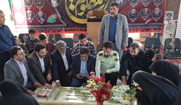 اجتماع بزرگ جوانان نقش آفرین و گام دوم انقلاب به‌مناسبت گرامیداشت هفته دفاع مقدس