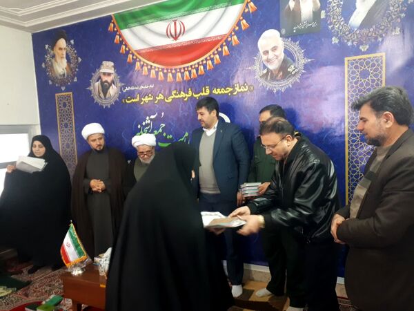 دیدار فرماندار سملقان با بانوان شاغل شهرستان 