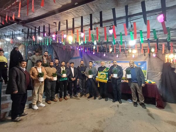 اعتکاف دانش‌آموزی مسجد موسی بن جعفر شهر دولت آباد ویژه دختران