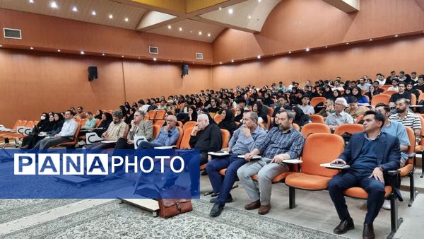 بزرگداشت پروفسور مریم میرزاخانی در دانشگاه آزاد واحد کرج