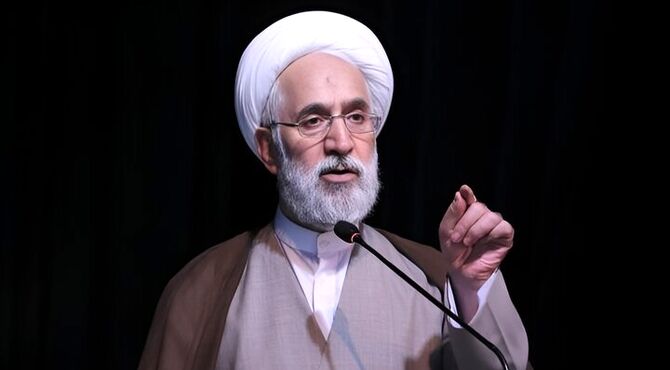 همراهی یا ایفای نقش در پروژه‌های دشمنان اقدام علیه امنیت ملی است