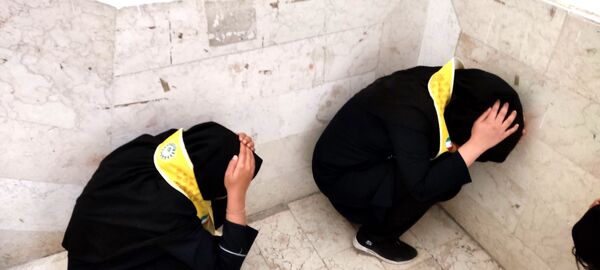مانور زلزله در دبیرستان هاشمی نژاد