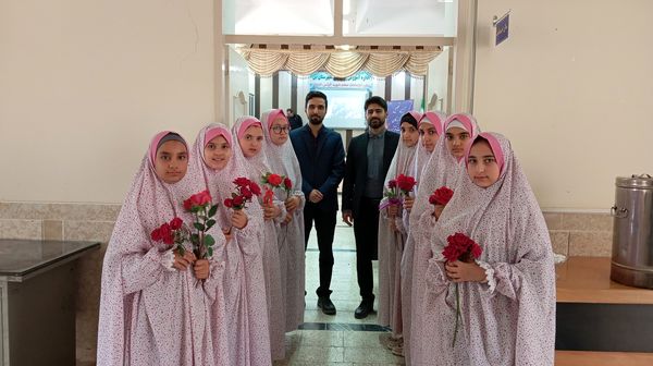 آیین تجلیل از برگزیدگان چهل و سومین دوره مسابقات قرآن، عترت و نماز شهرستان بن