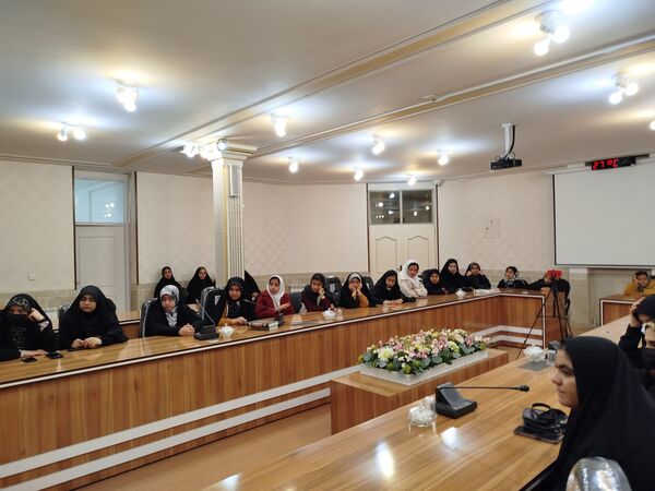 برگزاری دوره خبرنگاری با رنگ و بویی تازه از طعم پانا در شهرستان بن