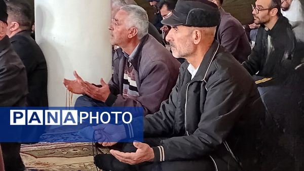 نماز جمعه و برپایی میز خدمت در شهر سورشجان