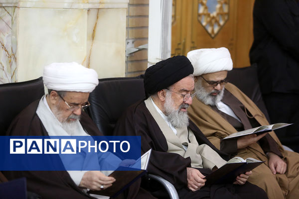 مراسم بزرگداشت شهدای اغتشاشات دیماه در قم