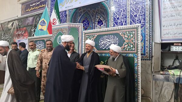 گرامیداشت سالروز اقامه اولین نمازجمعه کشور در آشخانه 