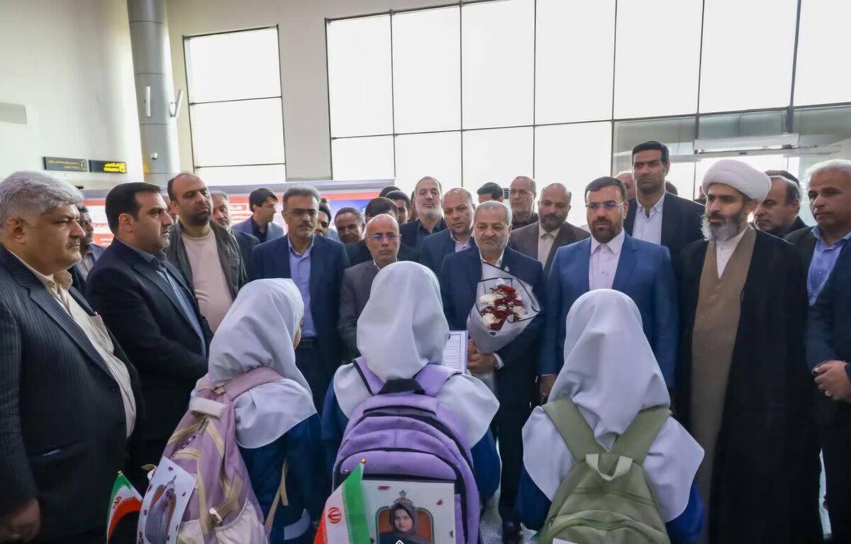 وزیر آموزش و پرورش وارد شهرستان لامرد شد