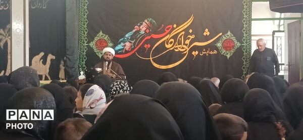 برگزاری همایش باشکوه شیرخوارگان حسینی با حضور خانواده‌ها و نوزادان