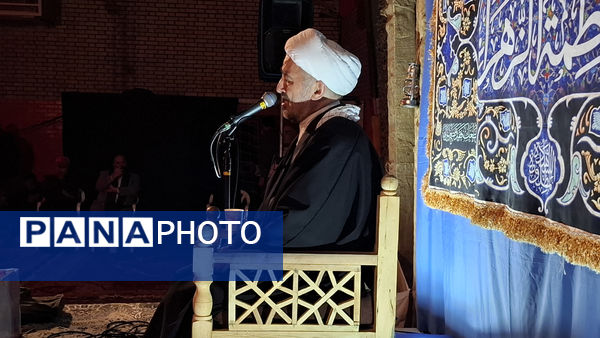 مراسم گرامیداشت نخستین سالگرد تدفین شهید گمنام در بوستان لاله قم